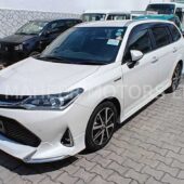 2019 Toyota Fielder Hybrid Pearl White